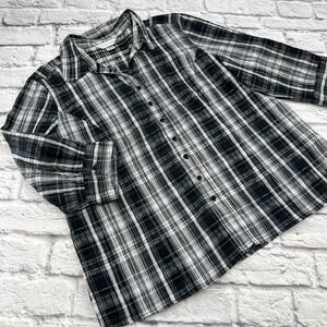 Christopher & Banks Womens XL Black White Plaid Seersucker 3/4 Sleeve Shirt